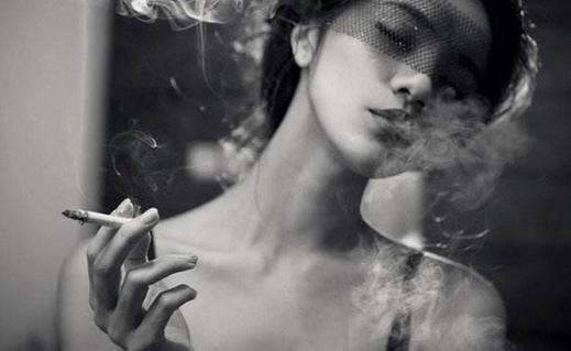 高冷女生越追越冷淡，该怎么做?-恋爱撩妹网-聊天话术|脱单方法|约会技巧|哄女生|牵手探探微信聊天案例|