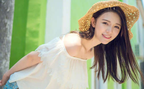 如何追求高冷型的女生 试试这几招-恋爱撩妹网-聊天话术|脱单方法|约会技巧|哄女生|牵手探探微信聊天案例|