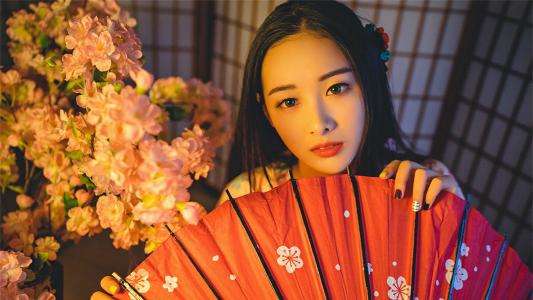 高冷的女生喜欢什么样的男生第3张