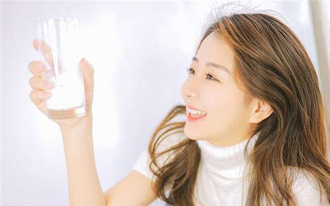 男生追女生常犯的4个错误 千万别犯-恋爱撩妹网-聊天话术|脱单方法|约会技巧|哄女生|牵手探探微信聊天案例|