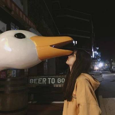 不会聊天的男生怎么追女生?