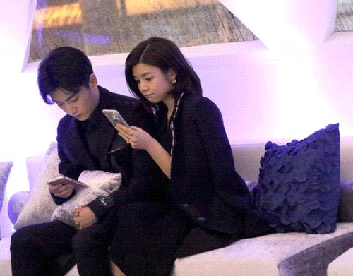 2019高逼格展示面建设，聊天前先让妹子喜欢你。