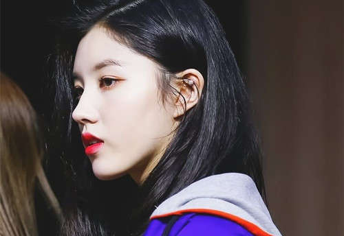 高冷女孩怎么追 ?揭开女神高冷面纱一点也不难追-恋爱撩妹网-聊天话术|脱单方法|约会技巧|哄女生|牵手探探微信聊天案例|