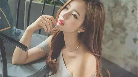 姿势不对，送什么礼物都白费-恋爱撩妹网-聊天话术|脱单方法|约会技巧|哄女生|牵手探探微信聊天案例|