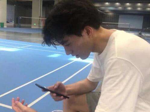 因为自卑害怕谈恋爱，该怎么办第3张