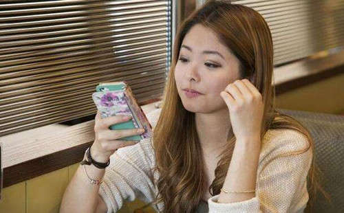 加相亲女生的微信怎么介绍自己？-恋爱撩妹网-聊天话术|脱单方法|约会技巧|哄女生|牵手探探微信聊天案例|