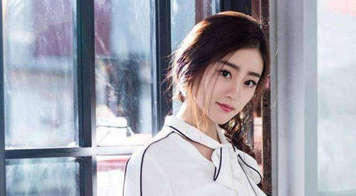 闷骚型女生有什么特点？如何追闷骚型女孩-恋爱撩妹网-聊天话术|脱单方法|约会技巧|哄女生|牵手探探微信聊天案例|