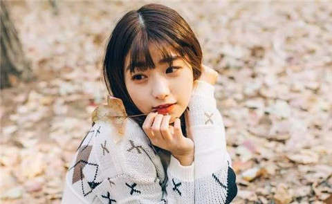 跟女生聊天不能一味讨好，要学会吸引第4张