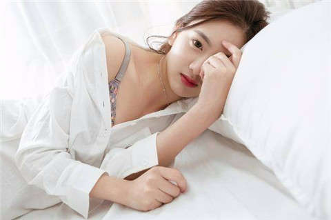 给女孩送礼物怎么留言，能让她感到暖心？第4张
