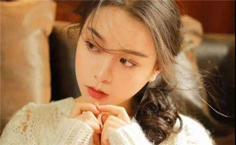 女生找你诉苦抱怨，千万别用这两种方式安慰第2张