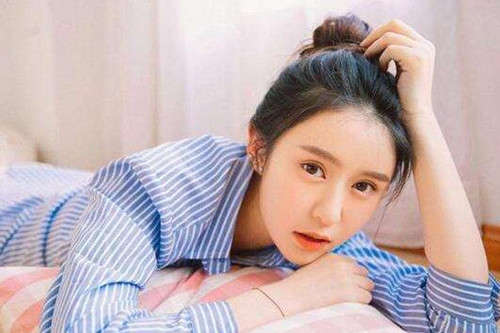 追女生女生说我年龄小，该怎么办-恋爱撩妹网-聊天话术|脱单方法|约会技巧|哄女生|牵手探探微信聊天案例|