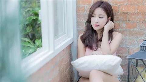 追的女生突然冷淡有哪些原因？-恋爱撩妹网-聊天话术|脱单方法|约会技巧|哄女生|牵手探探微信聊天案例|