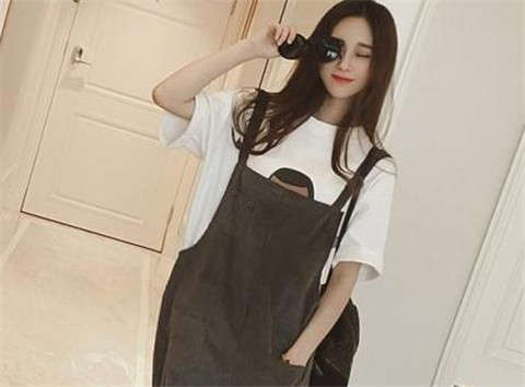 高冷的女孩子怎么追？6个技巧征服她的心-恋爱撩妹网-聊天话术|脱单方法|约会技巧|哄女生|牵手探探微信聊天案例|