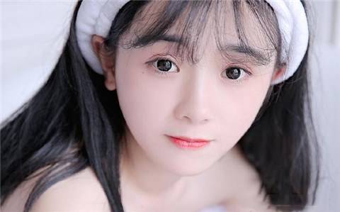 第一次见面怎么搭讪要微信？-恋爱撩妹网-聊天话术|脱单方法|约会技巧|哄女生|牵手探探微信聊天案例|