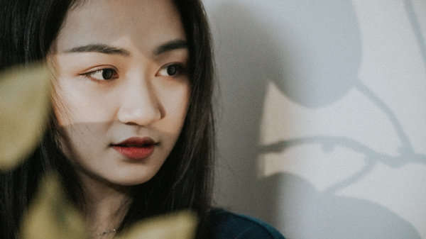 没钱长得不帅女朋友却很漂亮？他们是如何做到的？-文章