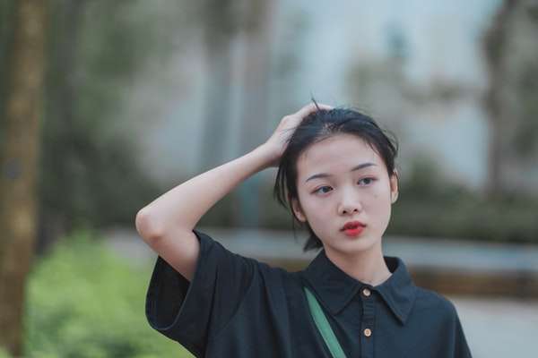 和妹子关系不远不近怎么办？教你如何把握恋爱进度！-恋爱撩妹网-聊天话术|脱单方法|约会技巧|哄女生|牵手探探微信聊天案例|