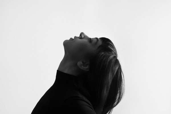 还在为聊天中接不住女生的话发愁？教你如何高情商应对！-恋爱撩妹网-聊天话术|脱单方法|约会技巧|哄女生|牵手探探微信聊天案例|