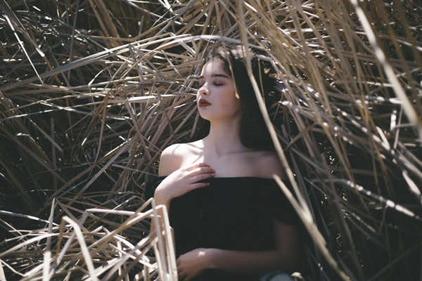 女生的不主动不拒绝到底是为了什么？-恋爱撩妹网-聊天话术|脱单方法|约会技巧|哄女生|牵手探探微信聊天案例|