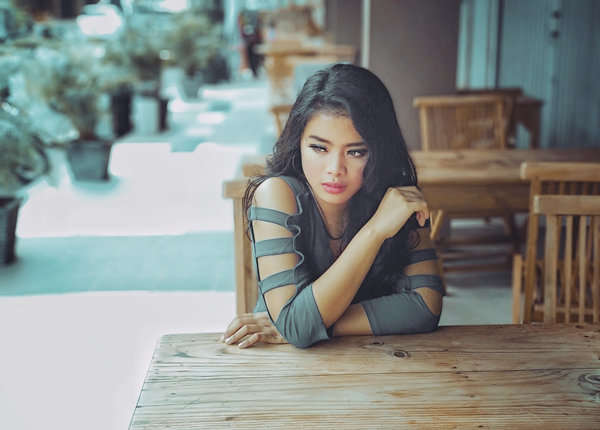 为什么对女生越好她越反感？别再把无脑付出当做爱！-恋爱撩妹网-聊天话术|脱单方法|约会技巧|哄女生|牵手探探微信聊天案例|