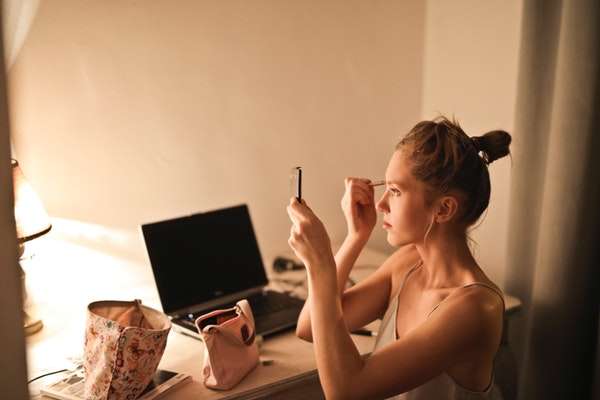 怎样走进一个女人的心里 撩妹高手：三招就够了-恋爱撩妹网-聊天话术|脱单方法|约会技巧|哄女生|牵手探探微信聊天案例|
