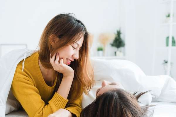 内向男生适合什么女生 和这4种女生一拍即合-恋爱撩妹网-聊天话术|脱单方法|约会技巧|哄女生|牵手探探微信聊天案例|