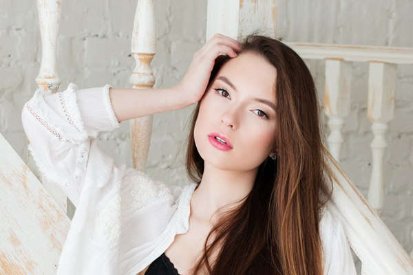 主动找女生聊天第一句说啥好？女生100%会回复的聊天技巧！-恋爱撩妹网-聊天话术|脱单方法|约会技巧|哄女生|牵手探探微信聊天案例|