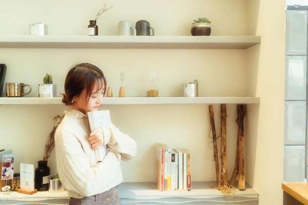 为什么“坏男人”追女生很轻松，而“好男人”却追得很辛苦？-恋爱撩妹网-聊天话术|脱单方法|约会技巧|哄女生|牵手探探微信聊天案例|