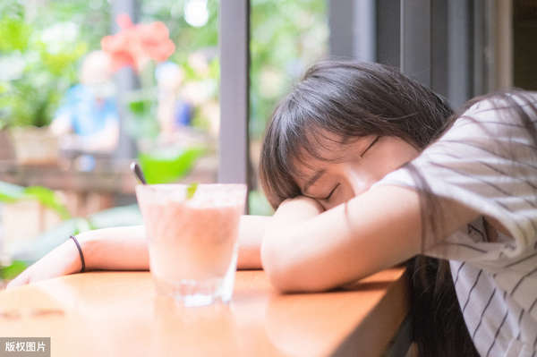 如何判断一个女生是否在“倒追”你？很多时候其实是“幻觉”-恋爱撩妹网-聊天话术|脱单方法|约会技巧|哄女生|牵手探探微信聊天案例|