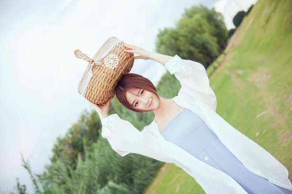 吸引女生的“杀手锏”：社交认证，还有多少男生不懂利用-恋爱撩妹网-聊天话术|脱单方法|约会技巧|哄女生|牵手探探微信聊天案例|