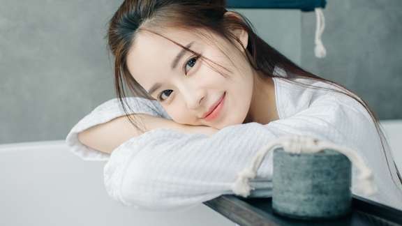 在社交软件上如何获得更多女生的喜欢-恋爱撩妹网-聊天话术|脱单方法|约会技巧|哄女生|牵手探探微信聊天案例|