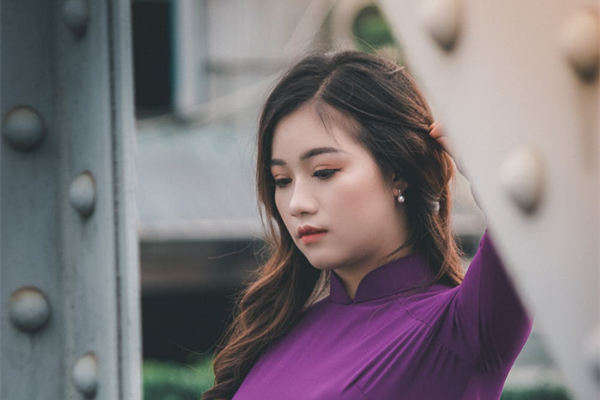 怎么追比自己大的女生？教你4招轻松搞定“姐弟恋”（附聊天记录）-恋爱撩妹网-聊天话术|脱单方法|约会技巧|哄女生|牵手探探微信聊天案例|