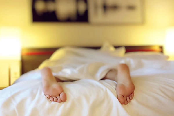 发现女人有外遇后该怎么办？高情商的男人都会这样做！-恋爱撩妹网-聊天话术|脱单方法|约会技巧|哄女生|牵手探探微信聊天案例|