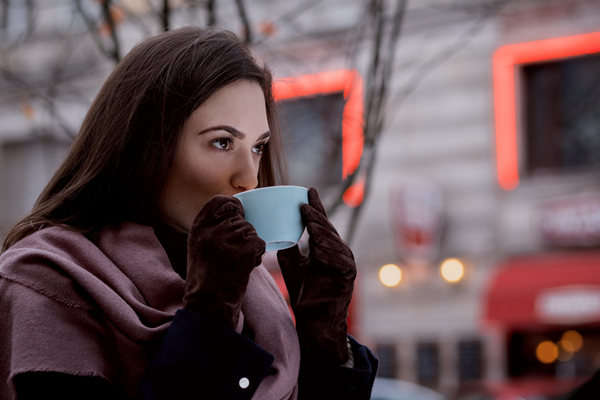 微信上怎么和喜欢的女生聊天？这么聊80%的女生都会爱上你！-恋爱撩妹网-聊天话术|脱单方法|约会技巧|哄女生|牵手探探微信聊天案例|