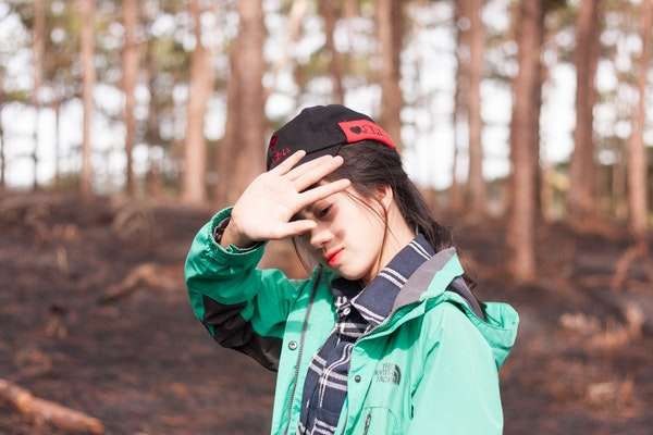 女孩子回答嘁是啥意思？教你如何高情商回复-恋爱撩妹网-聊天话术|脱单方法|约会技巧|哄女生|牵手探探微信聊天案例|