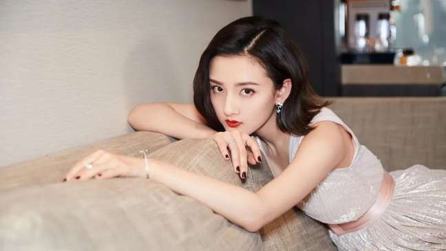 想把女生撩成女朋友？你需要正确使用泡妞聊天套路-恋爱撩妹网-聊天话术|脱单方法|约会技巧|哄女生|牵手探探微信聊天案例|