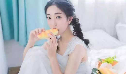 从这几个小细节, 看出女生是否对你有意思,再做邀约,立马变成女朋友 如何与你喜欢的女生产生精神共鸣?