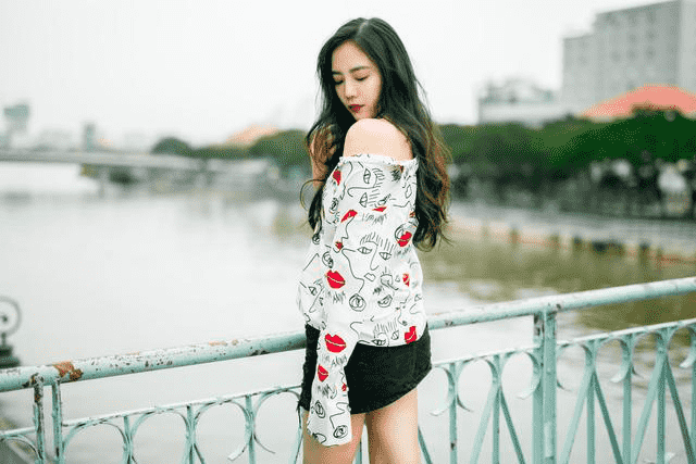 如果想把妹子追到手，就要和她保持这几种同步-恋爱撩妹网-聊天话术|脱单方法|约会技巧|哄女生|牵手探探微信聊天案例|