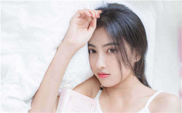 怎样跟性格开放的姑娘升级关系？-恋爱撩妹网-聊天话术|脱单方法|约会技巧|哄女生|牵手探探微信聊天案例|
