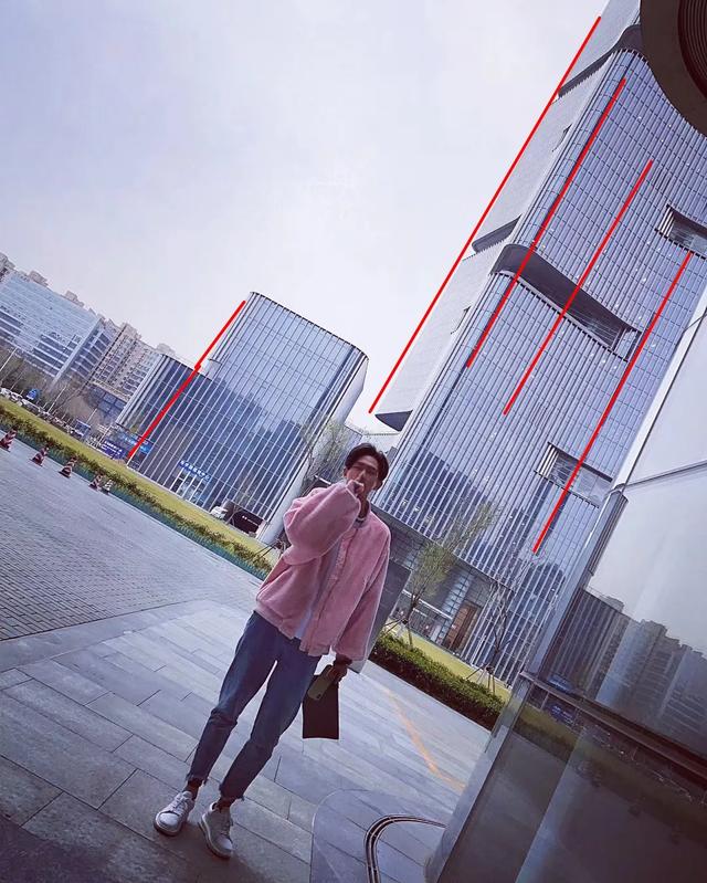 5分钟学会：火爆INS，网红潮男都爱的拍照构图法
