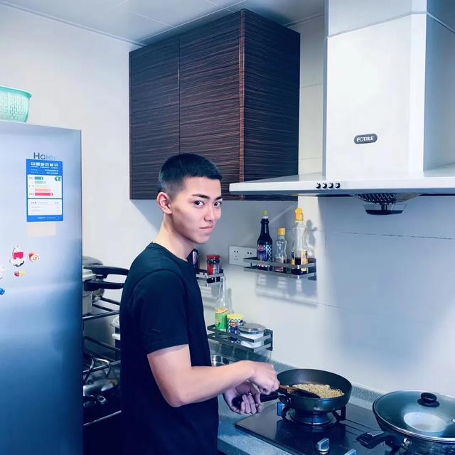 教你脱单-阳光开朗型的我，是如何成为情圣的？