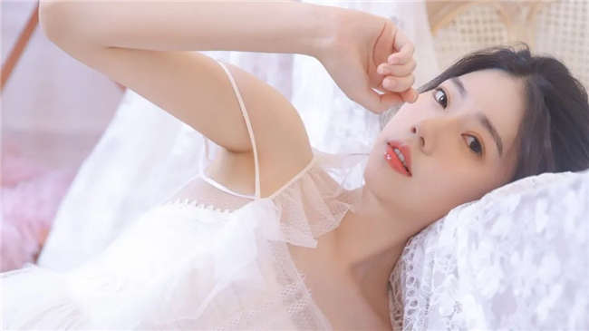 女生洗完澡后，为什么也不回你消息？-恋爱撩妹网-聊天话术|脱单方法|约会技巧|哄女生|牵手探探微信聊天案例|
