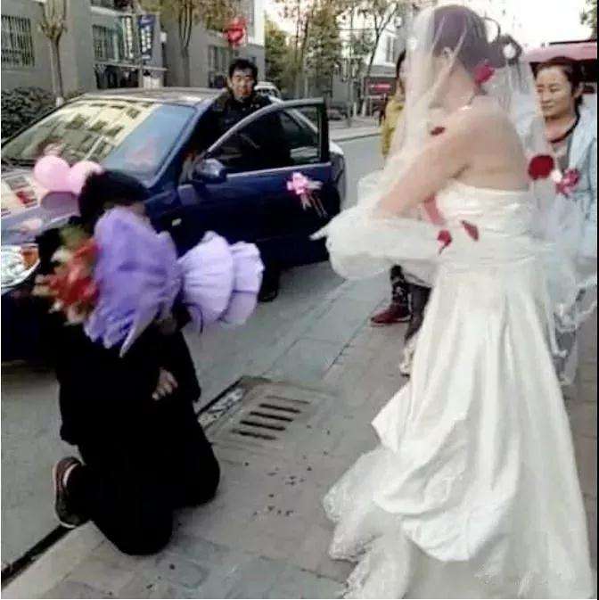 在100万彩礼面前，你可能谈了一场假恋爱