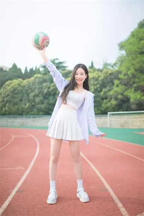 和女生聊天如何延续话题？教你一个聊天三分法