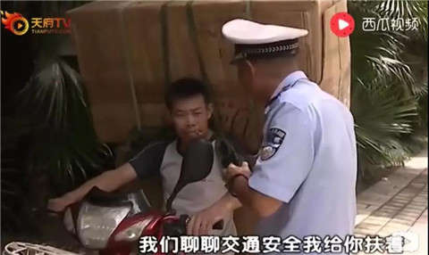 谭谈交通：各路奇葩显神通的爆笑史诗