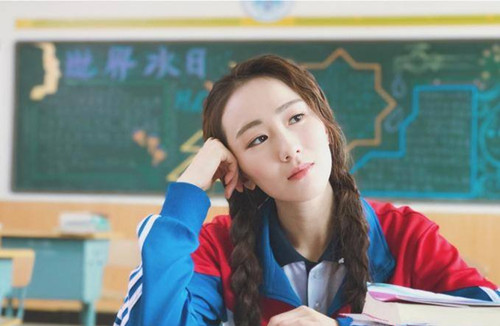 女生喜欢你会有哪些聊天暗示?如何判断女生暗恋你