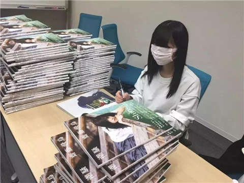 日本四千年一遇的美少女，18厘米的脸，美到让人想 “舔屏”（内附多图）