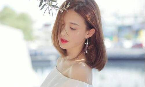 异地安慰女朋友上班累的话，怎么才能说到心坎里-恋爱撩妹网-聊天话术|脱单方法|约会技巧|哄女生|牵手探探微信聊天案例|