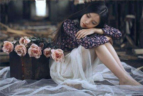 追女生一定要有钱吗？