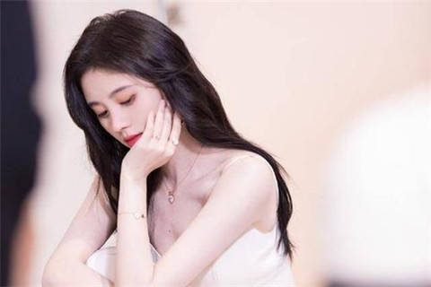 怎样跟女生聊天能获得好感？细节决定成败