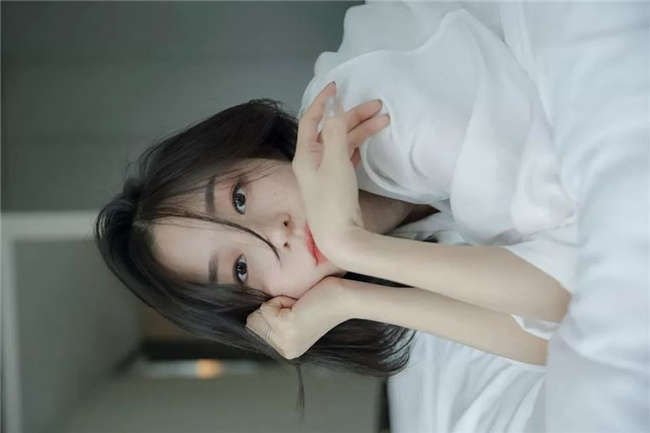 有这五个表现的女生，一看就知道想谈恋爱